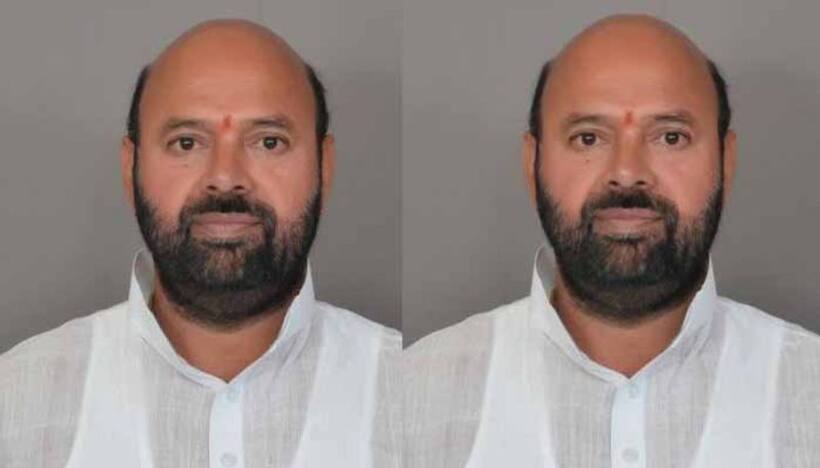 జనగామ జగడం, పల్లాకు కౌంటర్:  హైద్రాబాద్‌లో ముత్తిరెడ్డి వర్గీయుల భేటీ