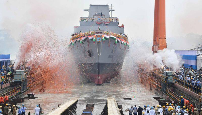 INS Vindhyagiri President Murmu Launches the latest stealth frigate in Hooghly River Kolkata 