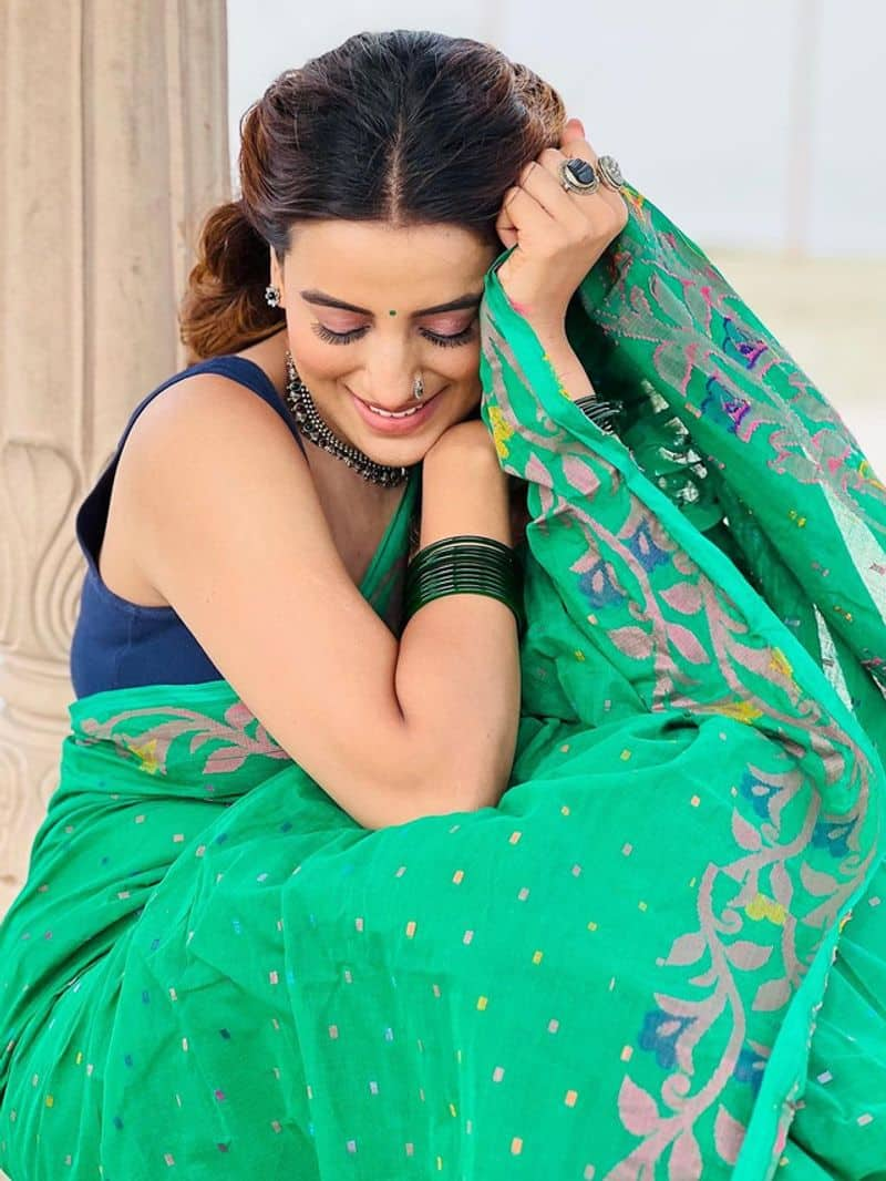 Bhojpuri actress Akshara Singh green saree look is perfect for Hariyali Teej rps