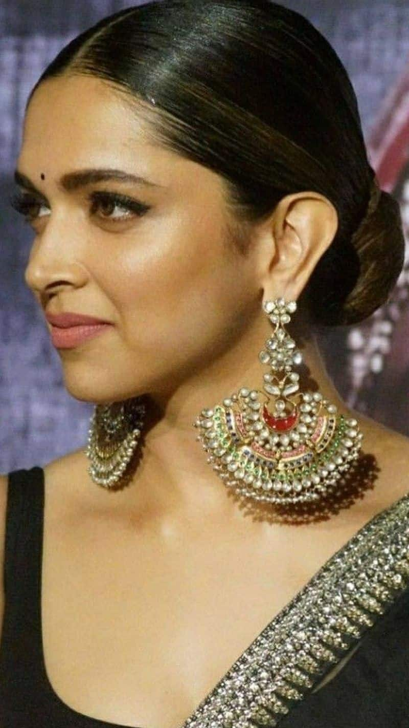 Deepika Padukone 10 Best earrings for Raksha bandhan 2023 Festival ZSCA