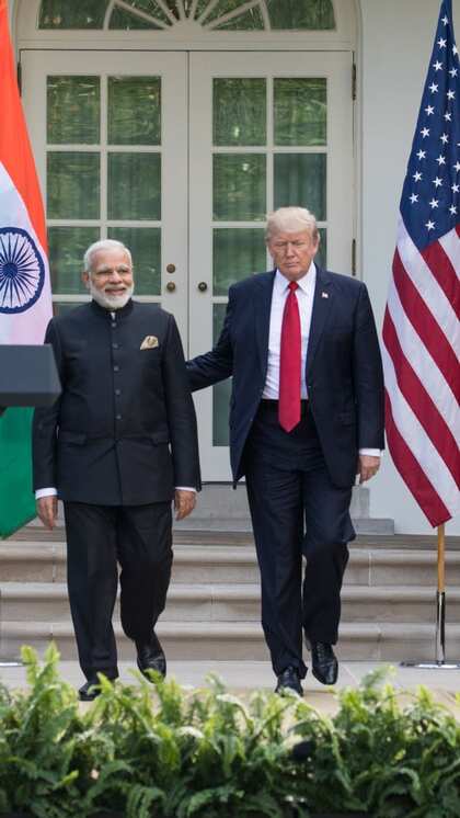 सत्ता में वापस आए तो लगाएंगे टैरिफ टैक्स