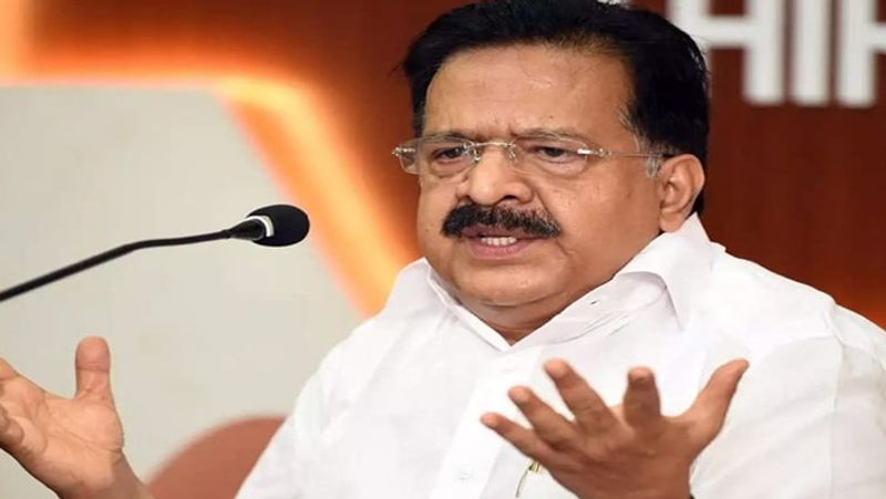 chennithala demand voting via ballet, not EVM