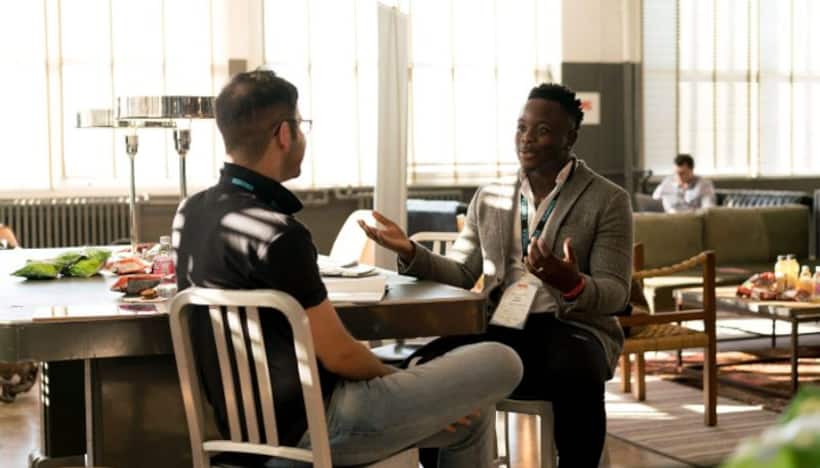 Mastering the Art of Icebreaking: 7 proven techniques for initiating confident and engaging conversations