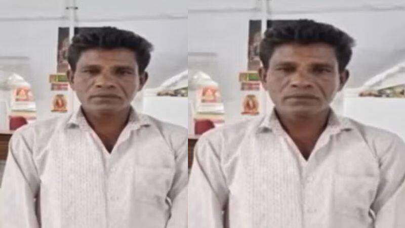 chennai Auto driver bites passenger finger