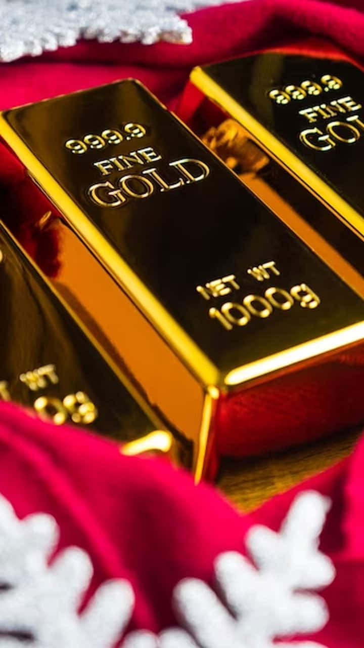 Bengaluru GOLD rate today, Aug 22; 10gm gold price increases THIS much vkp