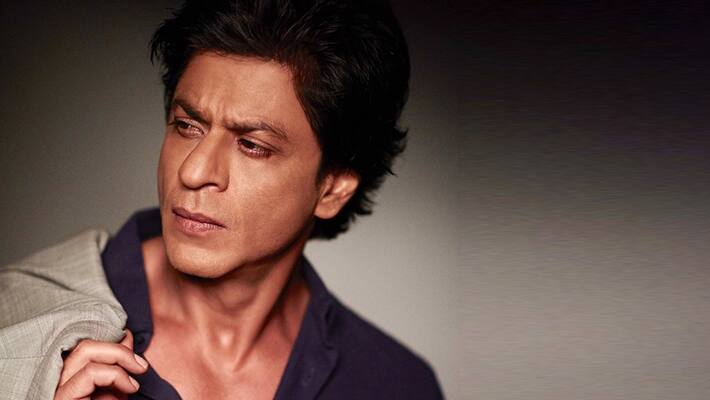 shahrukh khan undergoes surgery