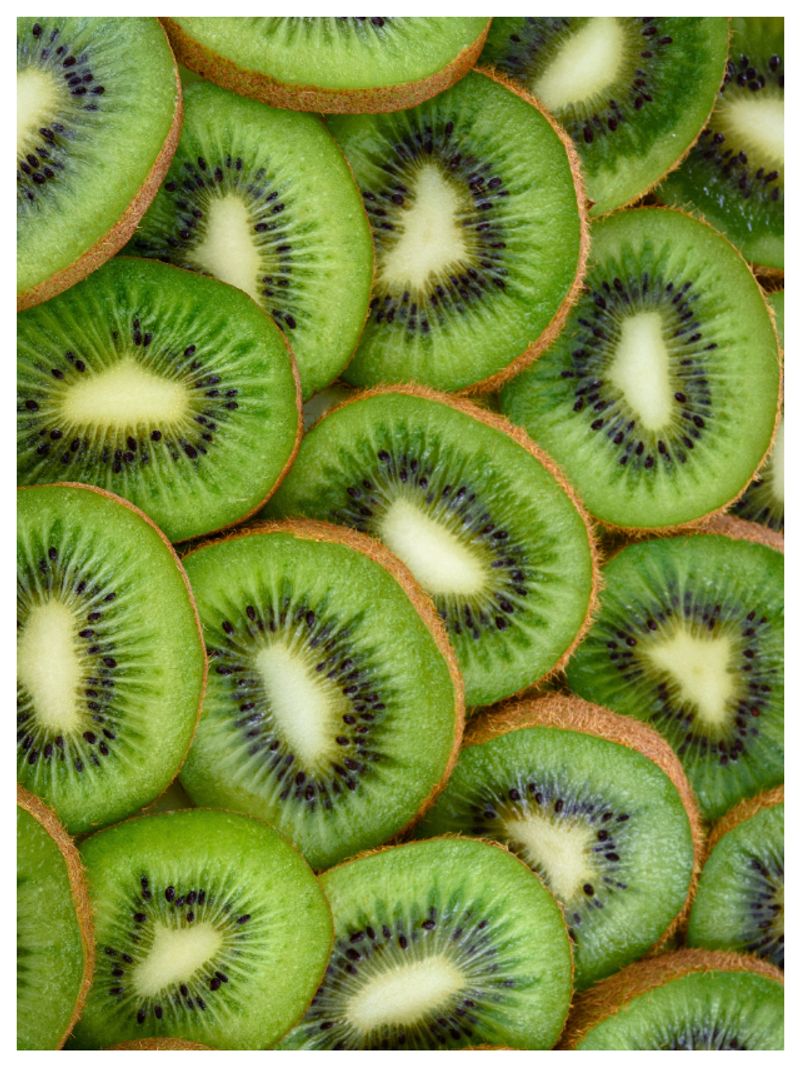 know the health benefits of a kiwi fruit 