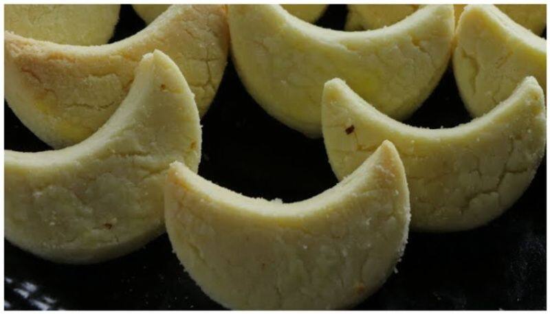 moon cookies easy and tasty recipe -rse- 