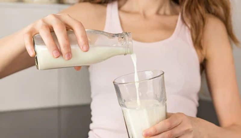 What happens to your body if you drink milk every day? Read this to know.. Rya