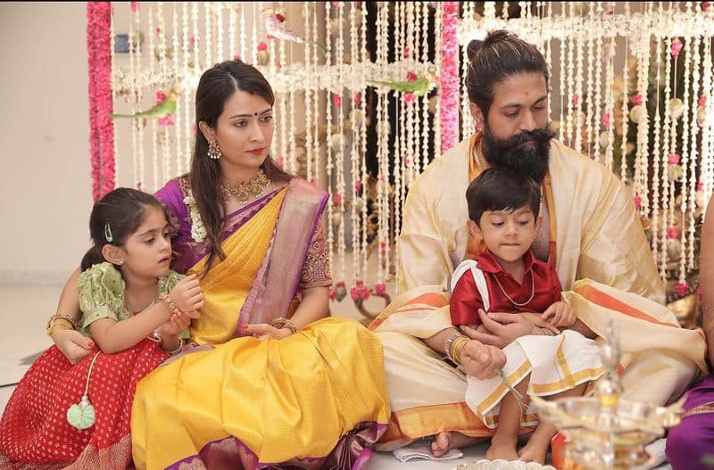 yash radhika pandit family varamahalakshmi photos getting viral see the pics ash