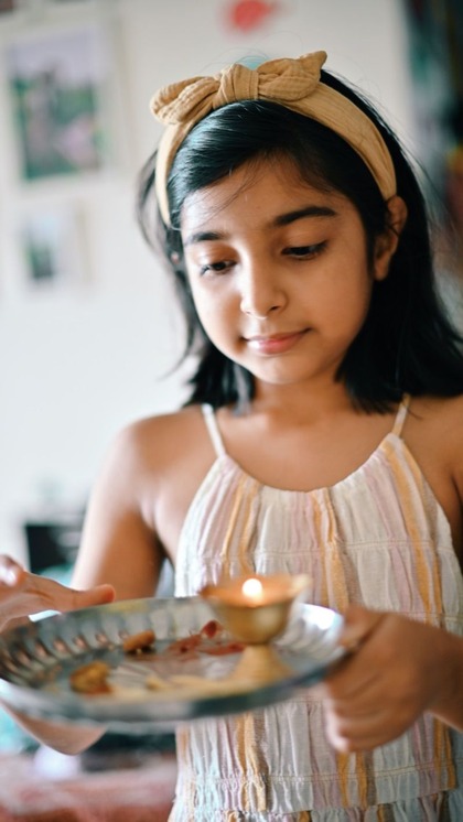 <p>30 अगस्त को  रक्षाबंधन है।अगर इस बार बहन को कुछ सेक्योर गिफ्ट्स देना चाहते हैं (Raksha bandhan gifts for sisters) उनके फ्यूचर को स्ट्रॉन्ग बनाने के लिए ये गिफ्ट दे सकते हैं।</p>
