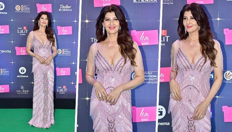 Sangeeta Bijlani at 63 looks stunning in sequinned bodycon at Miss Diva event (Photos) RBA