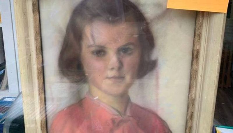 cursed mysterious painting portrait of a little girl rlp