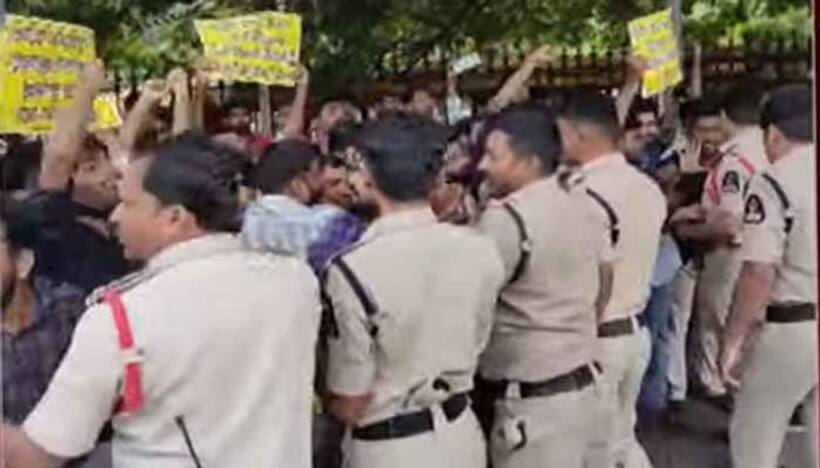 మెగా డీఎస్‌సీ కోరుతూ  టీఆర్‌టీ అభ్యర్థుల ఆందోళన: హైద్రాబాద్ లో ఉద్రిక్తత