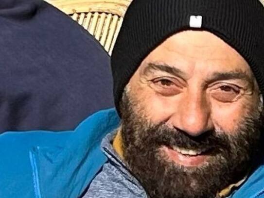 sunny deol profile who is sunny deol biography in hindi xat