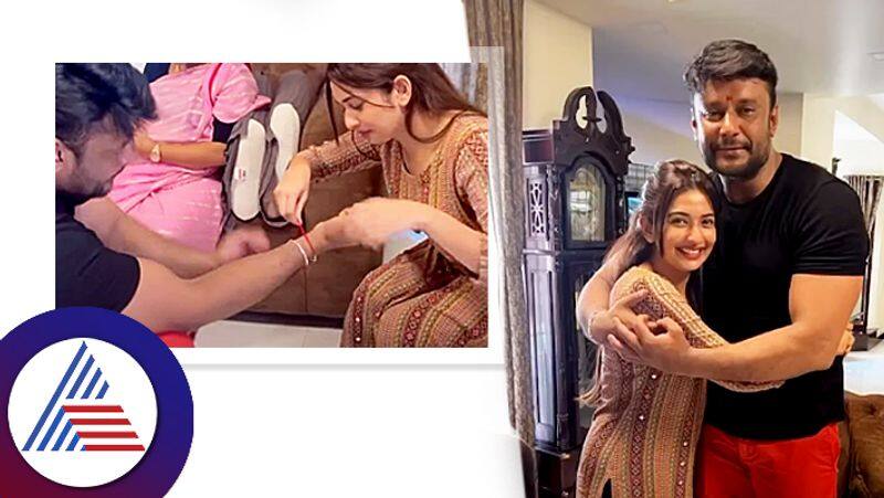 Sonal Monterio celebrates Rakshabandhan with sandalwood challenging star Darshan Thoogudeepa pav