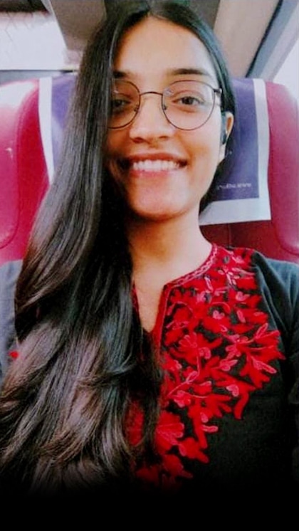 <p>Ans- अथॉरिटी उनको डीएम बनने के लिए एलिजिबल मान रही है इसका प्रावधान है, इसलिए उन्हें डीएम बनने का अधिकार है</p>
