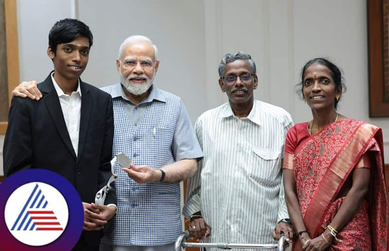 Prime Minister Narendra modi Meets chess World Cup Runner Up Praggnanandhaa and His Family in New Delhi san