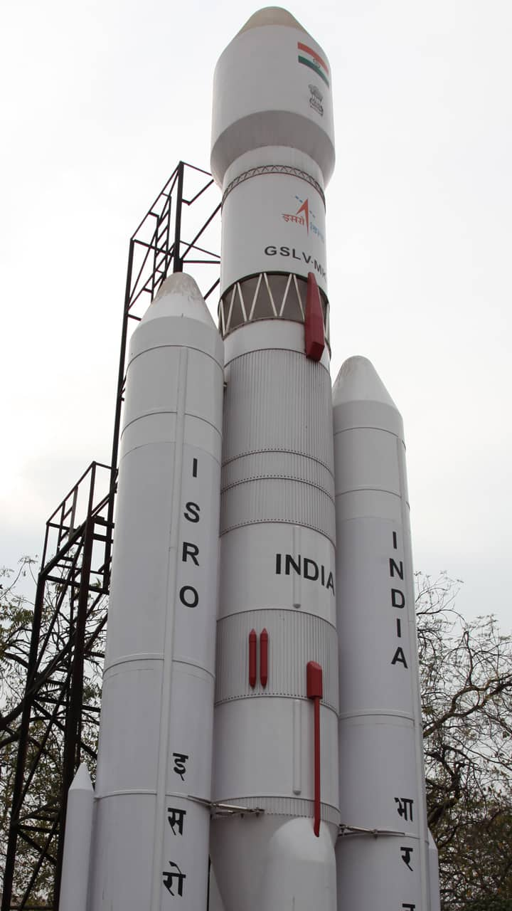 aditya l1 solar mission countdown begins isro chief says roket satellite ready for launch ash