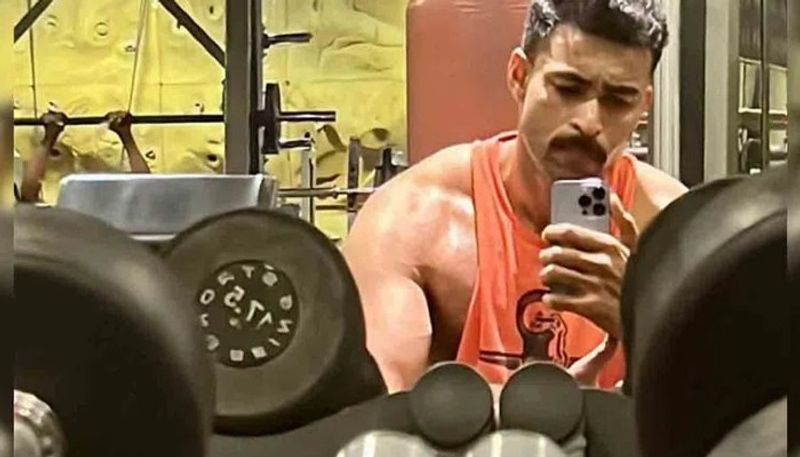 Mega Hero Varun Tej Workout Photo Viral In Social Media JMS