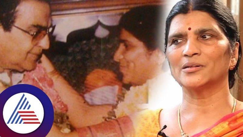 Lakshmi Parvathi comment on NTR marriage and Rs 100 ntr coin vcs