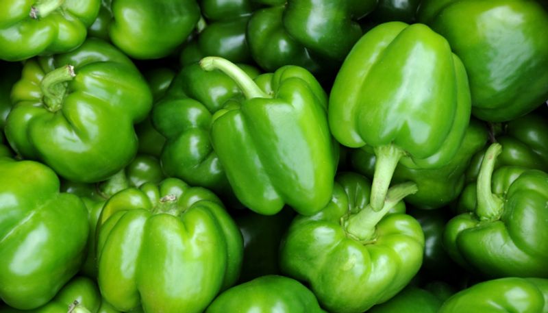 Improving Heart to Gut Health know Benefits Of Green Pepper azn 