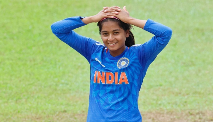 Harmanpreet Kaur gets slammed by Dodda Ganesh and fans for blaming Shreyanka Patil for 2nd T20I loss kvn