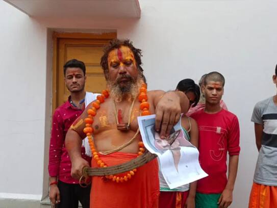 Ayodhya seer booked for issuing death threats to Udhayanidhi over Sanatana remark KRJ