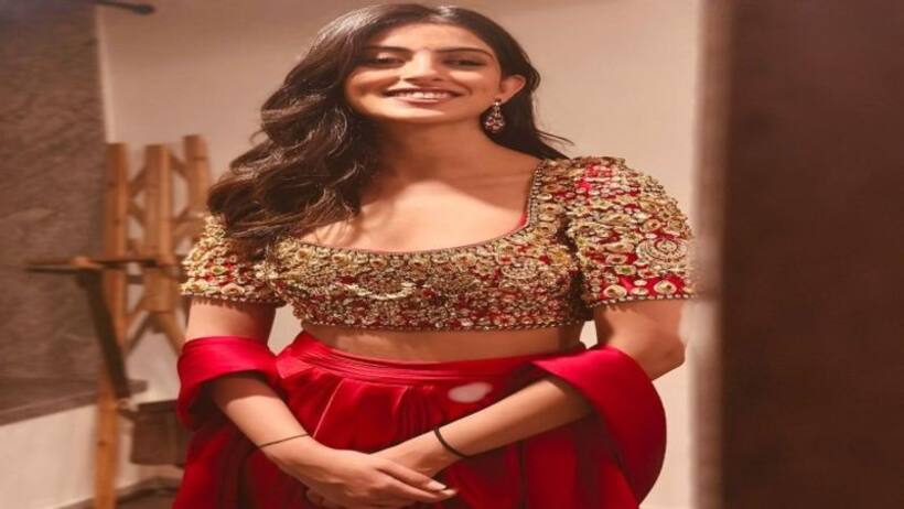 एक्टिंग नहीं बिजनेस में नाम कर रही ये बॉलीवुड स्टार किड,  छोटी से उम्र में बनीं करोड़ों की मालकिन 
