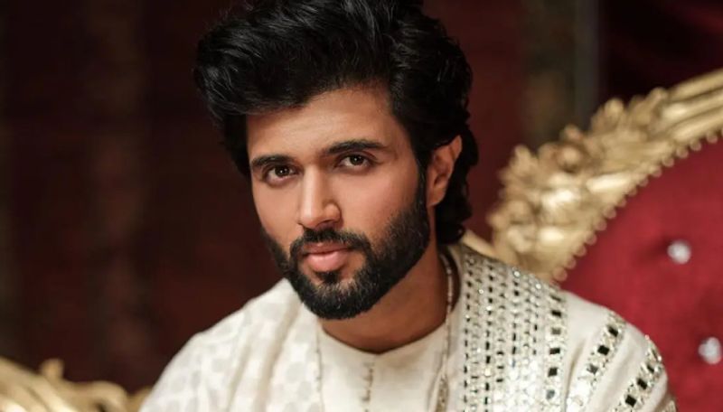 Vijay Deverakonda signs a gangster film under Dil Raju productions jsp