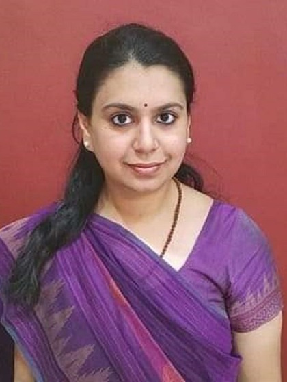 <p>हाल ही में आईएएस दिव्या मित्तल को देवरिया जिले का डीएम बनाया गया है। वह भी आईआईटी दिल्ली की स्टूडेंट रही हैं।</p>
