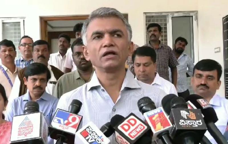 governor has no discretion, he has to listen to the cabinet says minister Krishna Byre Gowda grg