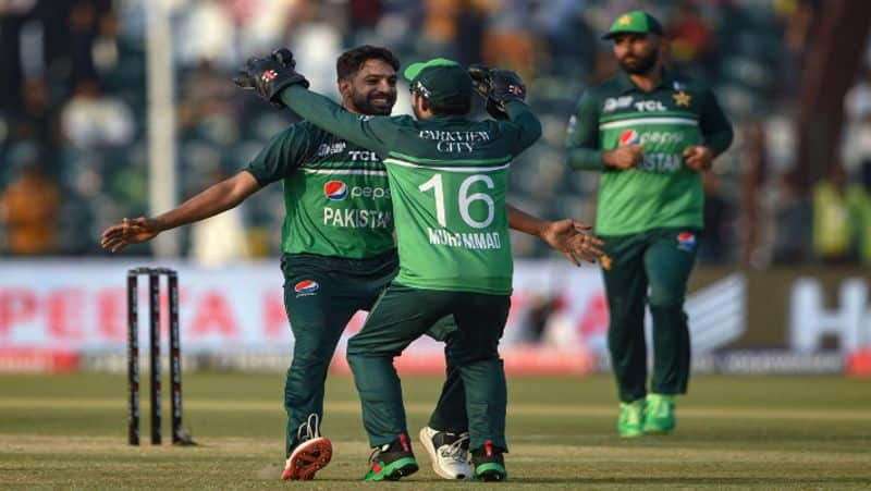 floodlights failure stops play in Lahore, Asia Cup 2023 Pakistan vs Bangladesh match interrupted CRA