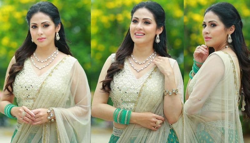 Actress Sada Looks beautiful in traditional Wear NSK