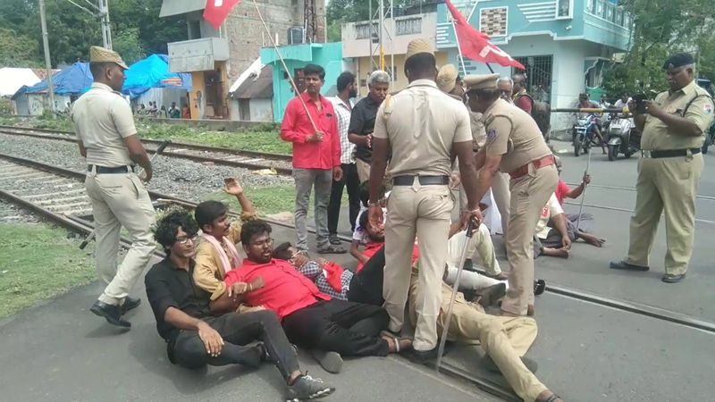 marxist communist party members did train protest in puducherry vel