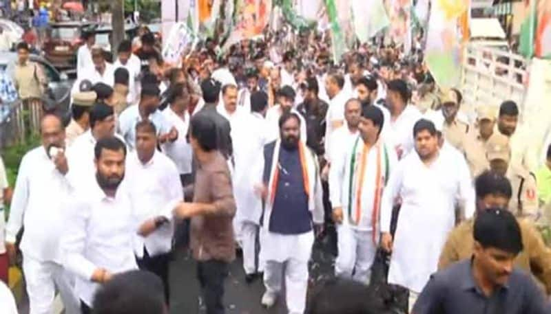  Telangana Congress Takes out rally  to mark the first anniversary of Bharat jodo yatra in Hyderabad  lns