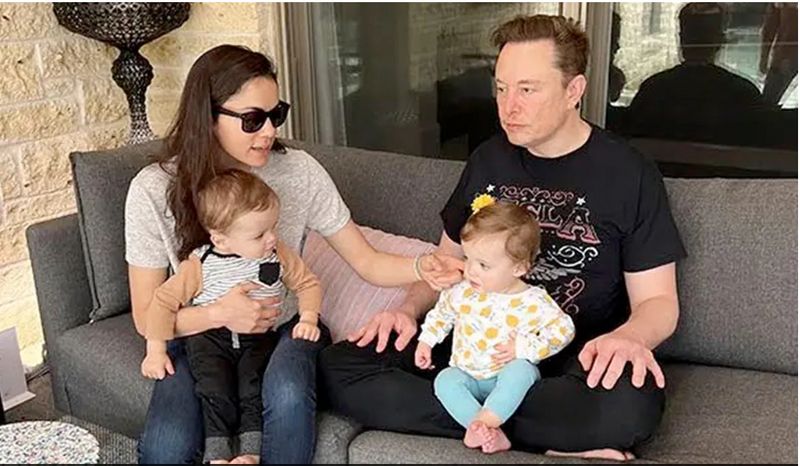 First glimpse: Elon Musk photographed with his 'secret' twins in Austin; see pics snt