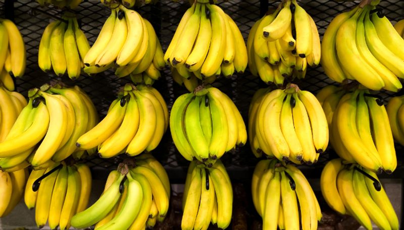 wonderful benefits of eating bananas daily azn 