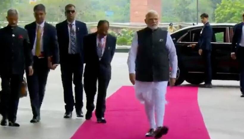 Here's what PM Modi wore on first day of G20 Summit 2023