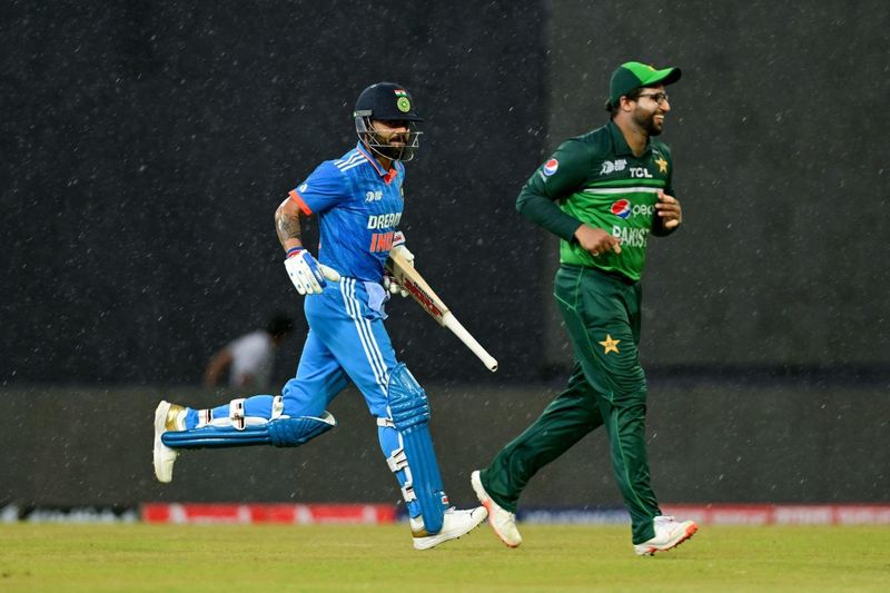 India vs Pakistan match interrupted by rain, may postponed to reserve day tomorrow CRA