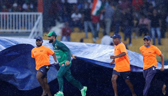 Asia Cup 2023 India vs Pakistan  Super Fours play called off match will resume in reserve day ckm