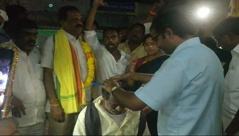 Chandrababu arrest : Balusu Nageswara Rao head shaved on road in protest, andhrapradesh - bsb