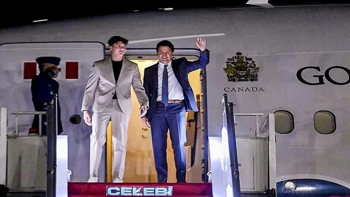 Plane fixed: Canadian PM Justin Trudeau leaves for home 2 days after G20 Summit ended AJR