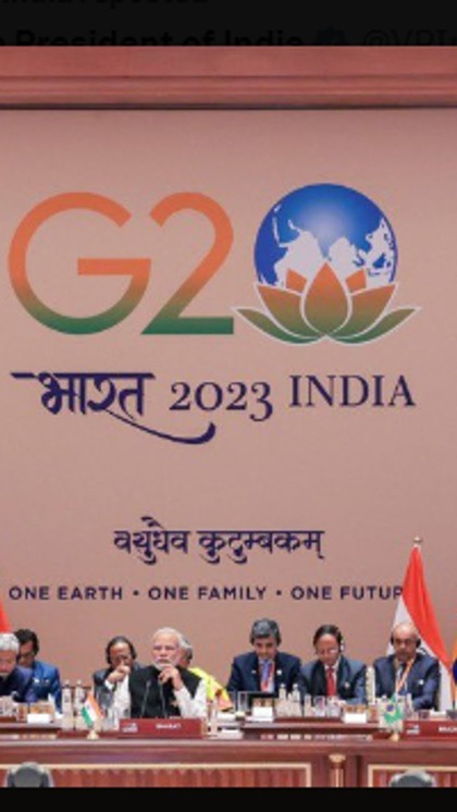 <p>जी-20 समिट का समापन हो चुका हैं। भारत ने विदेशी मेहमानों का भारतीय परपंरा के तहत स्वागत किया इसी बीच सभी राष्ट्राध्यक्षों को दिए गिए गिफ्ट सुर्खियां बंटोर रहे हैं।</p>
