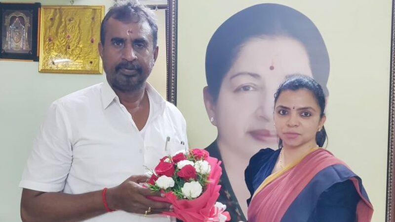 MNM Former executive ramya venugopal join aiadmk tvk