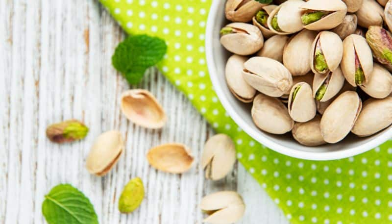 Why you should have pistachios daily azn