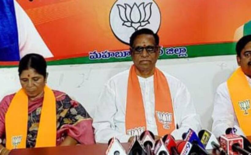 బిఆర్ఎస్ గెలుపుపై కేసీఆర్ కే అనుమానం... ఈ హడావిడి అందుకే : మాజీ మంత్రి వ్యాఖ్యలు