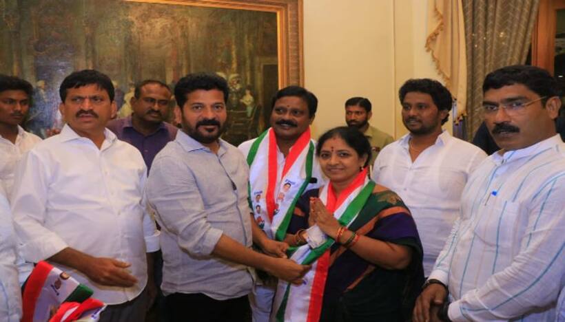 బీఆర్ఎస్‌కు షాక్.. మళ్లీ కాంగ్రెస్ గూటికి చేరిన నల్లాల ఓదేలు దంపతులు.. 