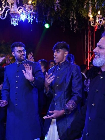<p>बेंगलुरु में 15 मार्च 2003 को जन्मे कैवल्य वोहरा ने भारत में शुरूआती पढ़ाई के बाद दुबई कॉलेज से गणित, भौतिकी और कंप्यूटर विज्ञान में एजूकेशन ली।<br />
 </p>
