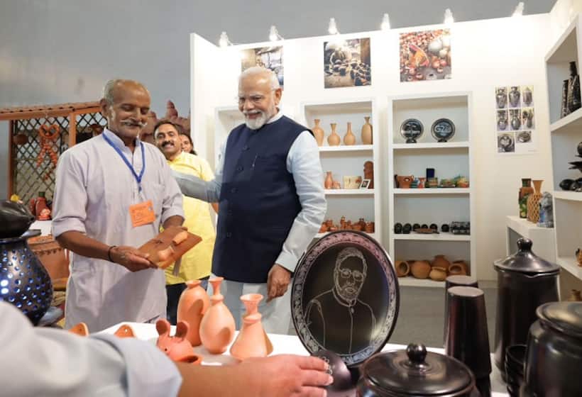 పీఎం విశ్వకర్మ యోజన స్కీం ప్రారంభం.. కులవృత్తులకు ఆశాకిరణమన్న మోడీ